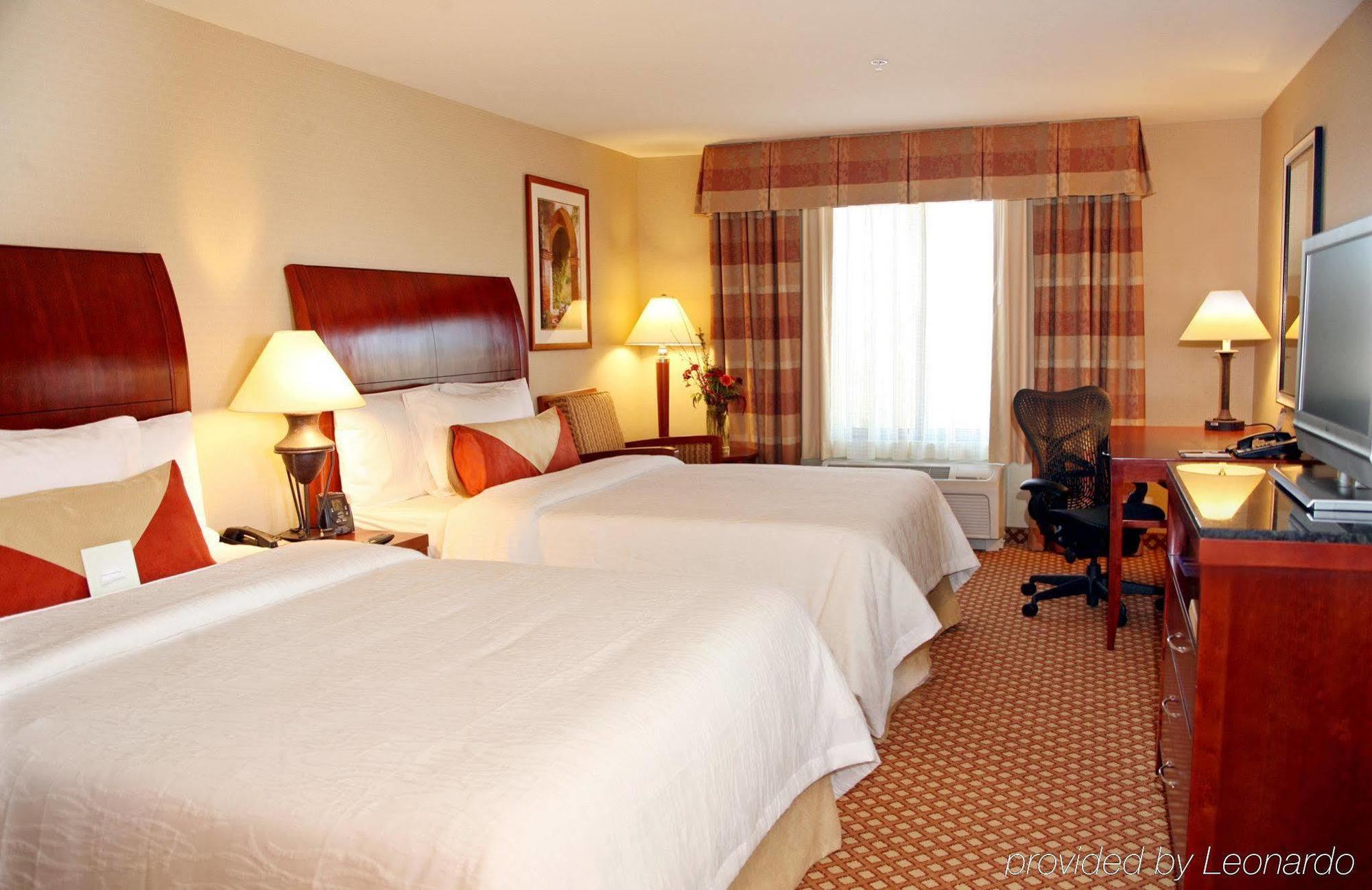 Hilton Garden Inn San Diego Del Mar Ruang foto